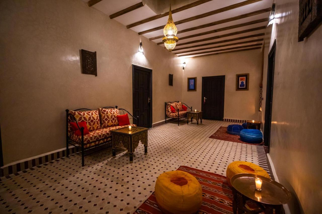 Riad Les Jardins De メルズーガ エクステリア 写真