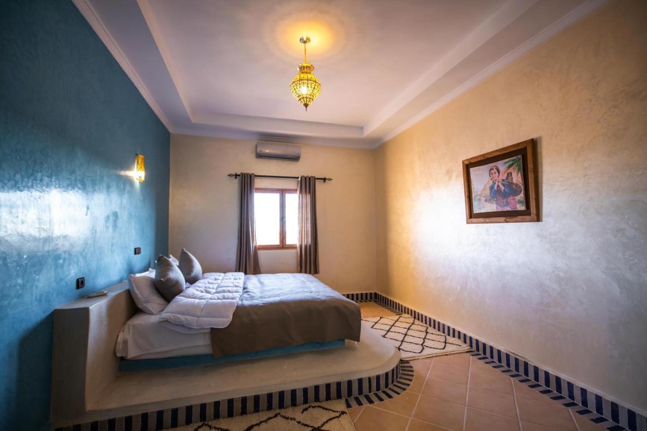 Riad Les Jardins De メルズーガ エクステリア 写真