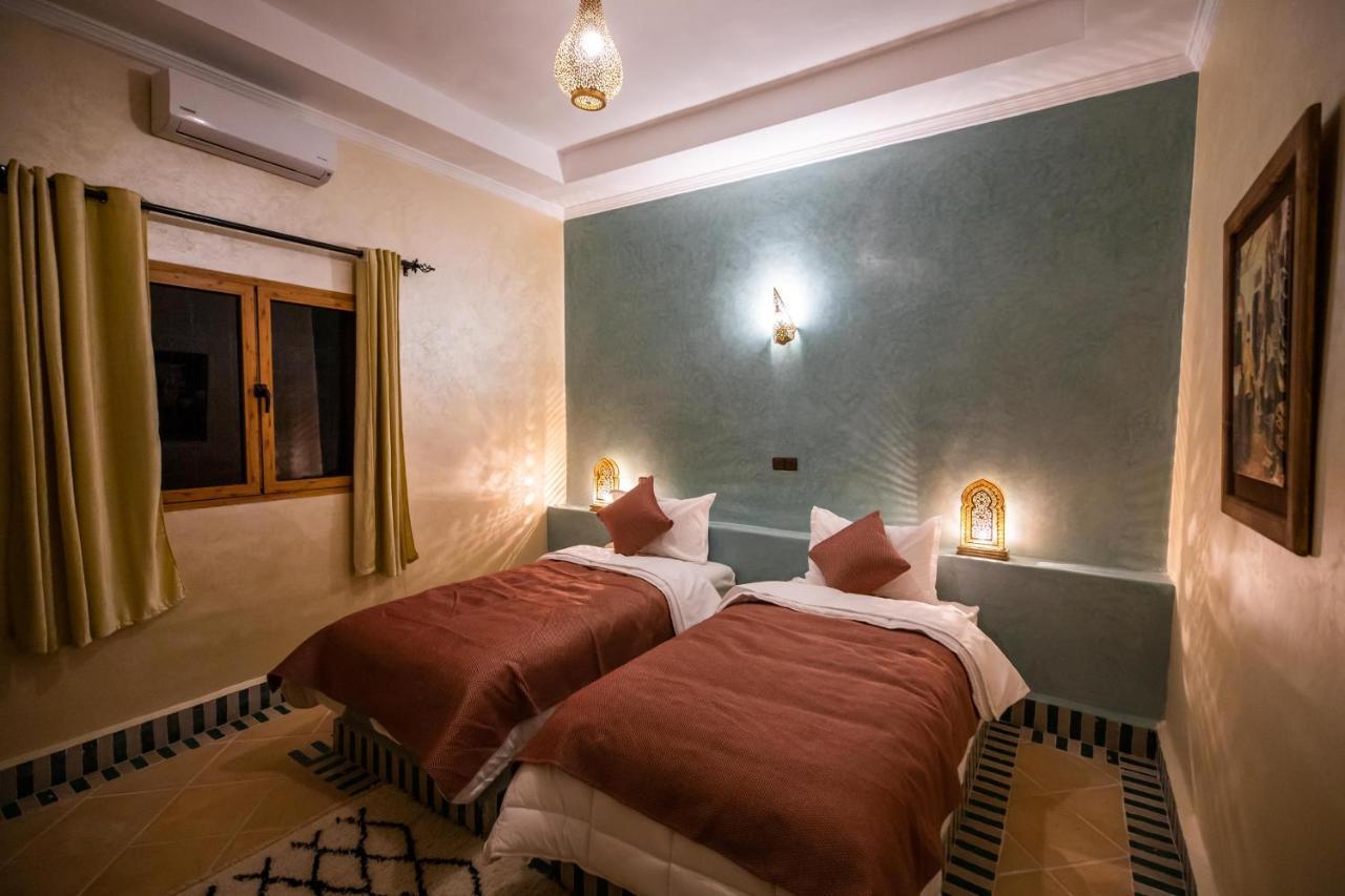 Riad Les Jardins De メルズーガ エクステリア 写真