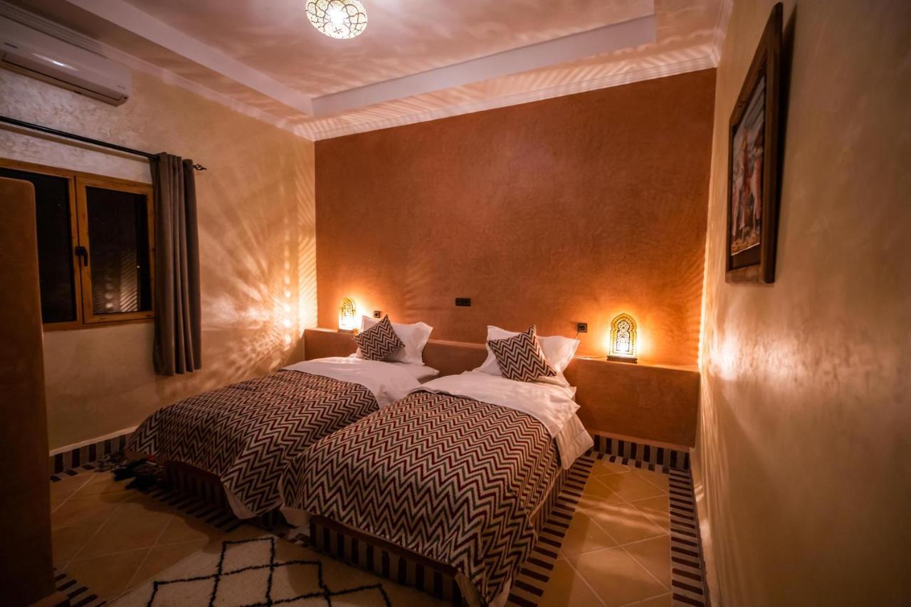 Riad Les Jardins De メルズーガ エクステリア 写真